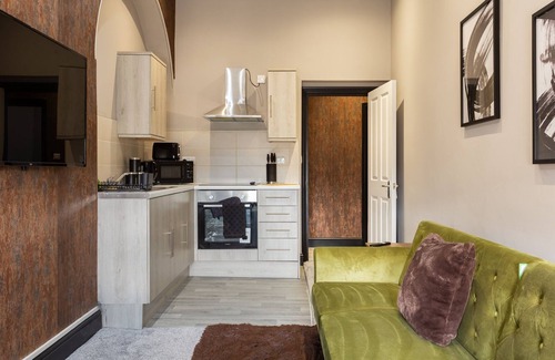 Halifax Apartment | Crown Street Apartment