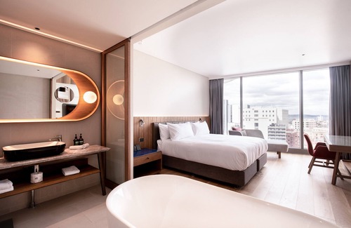 Hobart Central Business District Hotel | Crowne Plaza Hobart by IHG