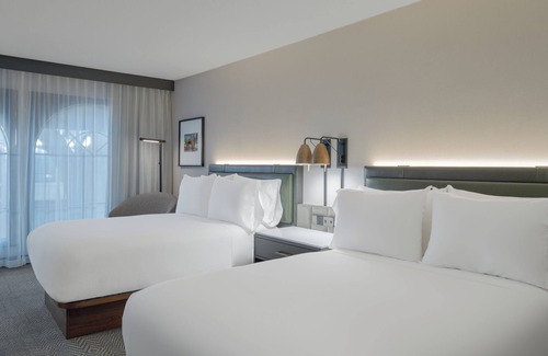 Wholesale District Hotel | Crowne Plaza Indianapolis-Dwtn-Union Stn by IHG