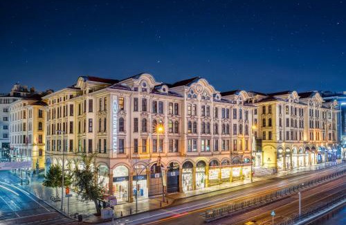 Beyazit Hotel | Crowne Plaza Istanbul - Old City by IHG