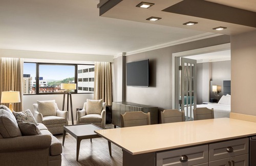 Old City Hotel | Crowne Plaza Knoxville Downtown University by IHG
