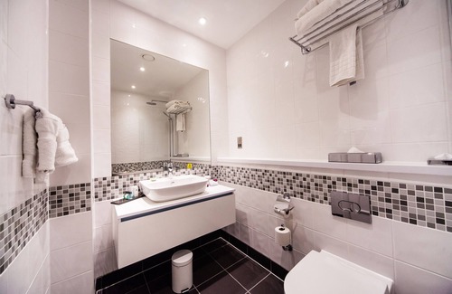 Leeds Hotel | Crowne Plaza Leeds by IHG