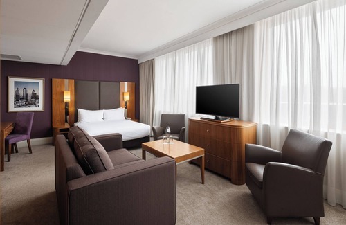Hanger Hill Hotel | Crowne Plaza London Ealing by IHG