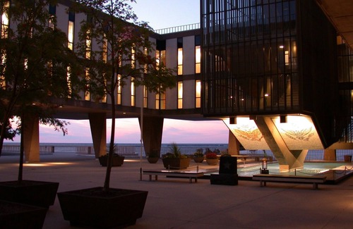 Milwaukee Hotel | Crowne Plaza Milwaukee South by IHG