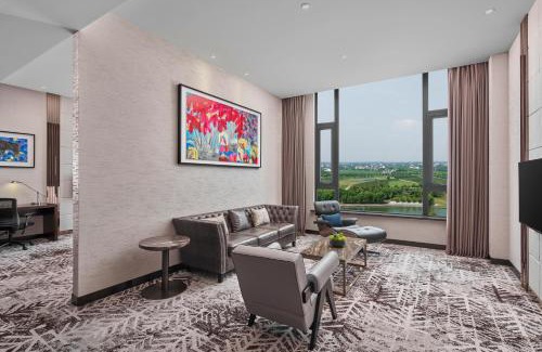 Jinshan Hotel | Crowne Plaza Shanghai Jinshan by IHG