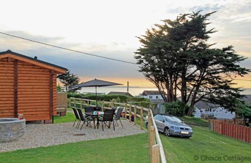 Croyde House | CROYDE RANCH CHALET 2 Bedrooms