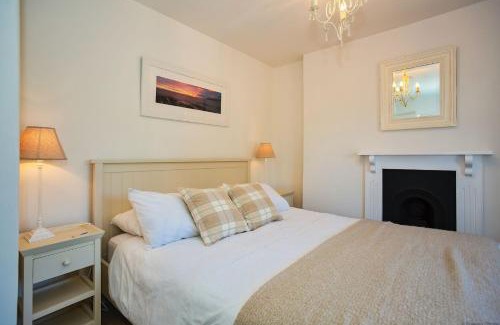 Croyde House | CROYDE VICTORIA COTTAGE 2 Bedrooms