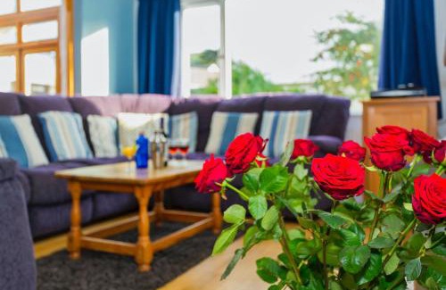 Croyde House | CROYDE VILLA SUNSEA 6 Bedrooms