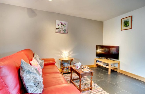 Cwmtirmynach Cottage | Crud y Wennol