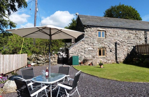 Cwmtirmynach Cottage | Crud y Wennol