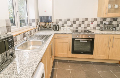Bethesda Cottage | CRUD YR AWEL, family friendly, character holiday cottage in Bethesda