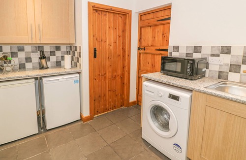 Bethesda Cottage | CRUD YR AWEL, family friendly, character holiday cottage in Bethesda