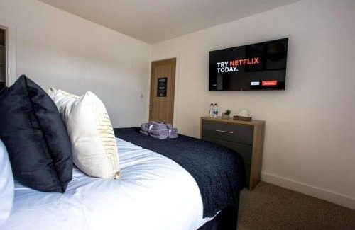 Stoke-on-Trent Apartment | Cruise Cruise Cribs - BERESFORD