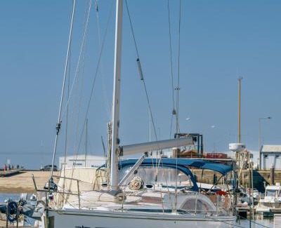 Figueira da Foz Boat Rental | Cruzeiro de 7 Dias em Portugal a Bordo de um Veleiro