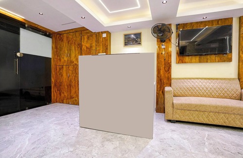 Mulund West Hotel | Crystal By Glitz Hotels