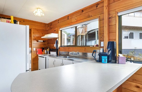Snells Beach House | Crystal Clear – Snells Beach Holiday Home