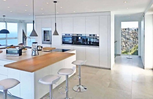 Sauzal House | Crystal Ocean Villa located in a privileged place