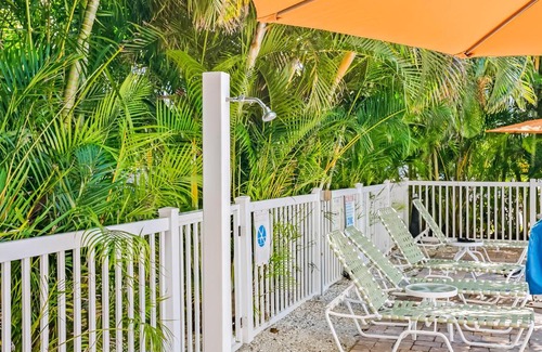 Treasure Island Hotel | Crystal Palms 307