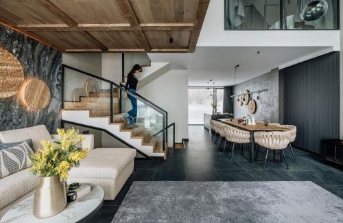 Male Ciche Apartment | Crystal Pine Spa Villas - LoftAffair Collection