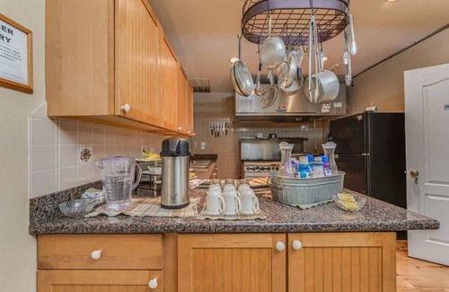 Chassahowitzka Bed & Breakfast | Crystal River Suite S