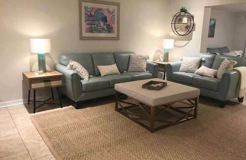 Dixie Shores Condo | Crystal River Waterfront Villa in The Islands