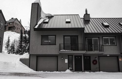 Sandpoint House | Crystal Run