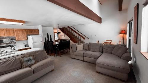 Sandpoint House | Crystal Run