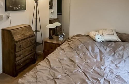 Sandpoint Apartment | Crystal Runaway