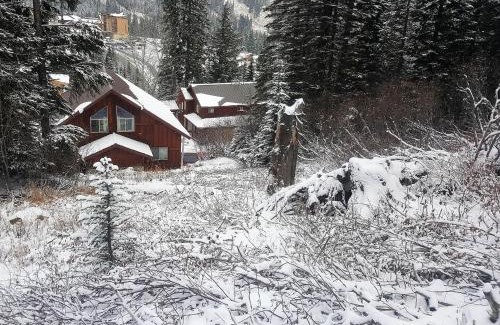 Sandpoint House | Crystal Springs Chalet