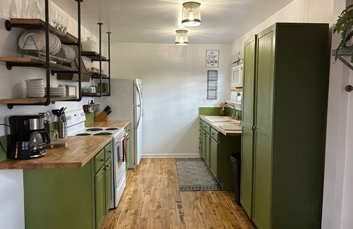 Beulah Cabin | Crystal View Farmhouse. Spacious home 2 blocks from town and lake access!