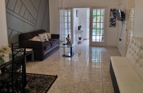 Tower Isle Bed & Breakfast | Csompo Empire one bedroom apt