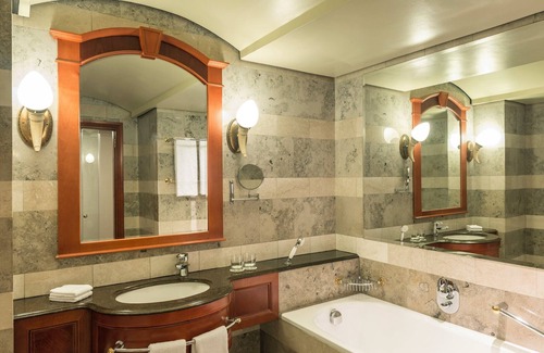 Arcadia Hotel | CT Hotel