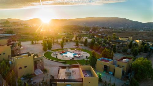 Valle de Guadalupe Hotel | Cuatro Lunas Hotel Boutique