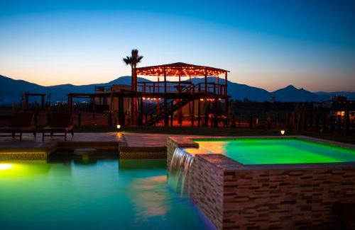Valle de Guadalupe Hotel | Cuatro Lunas Hotel Boutique