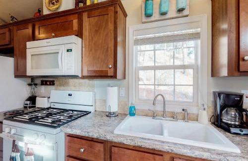 Woodland Park House | Cub Cottage