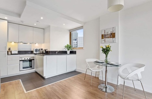 Canary Wharf Apartment | Cubo Canary Wharf