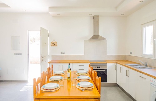 Alhaurin el Grande Cottage | Cubo's Casa Rural Finca Armonia/private pool/air conditioning/fiber optics/free wifi