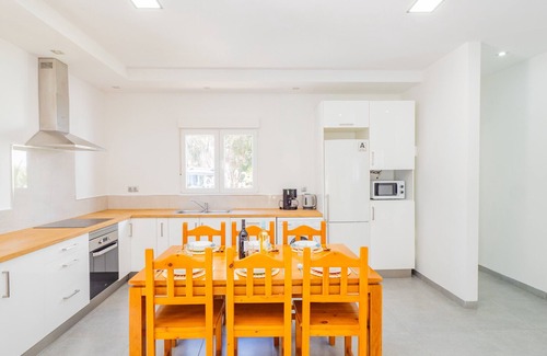 Alhaurin el Grande Cottage | Cubo's Casa Rural Finca Armonia/private pool/air conditioning/fiber optics/free wifi