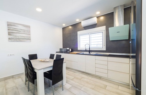 Cartama Cottage | Cubo's Casa Rural Maylu/private pool/air conditioning/free wifi