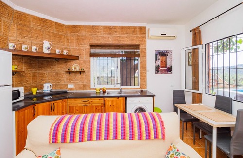 Mijas Cottage | Cubo's Finca River Retreat High Privacy/free wifi/private pool/privacy