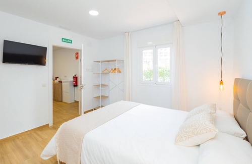 Torre de Benagalbon Bed & Breakfast | Cubo's Hostal William's Sunny 1 Baño Adaptado/disabled access/free wifi