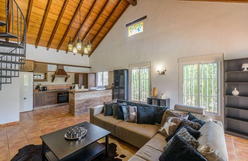 Alhaurin el Grande Villa | Cubo's Villa Cortijo La Indiana/private pool/air conditioning/free wifi/BBQ