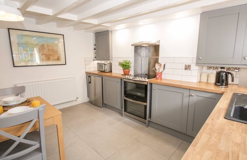 Llangollen Cottage | Cuddfan
