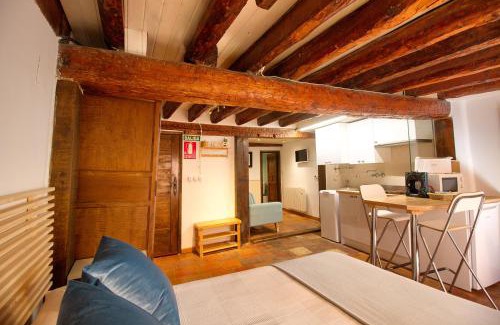 Old Town Apartment | CuencaLoft Alojamientos Solla