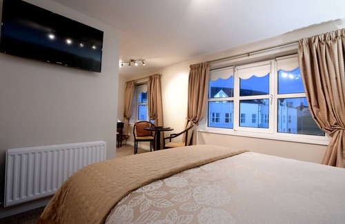 Portstewart Bed & Breakfast | Cul-Erg House & Kitchen
