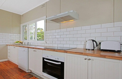 Culburra Beach Cottage | Culburra Sands – cosy cottage