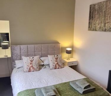 Cullen House | Cullen Holiday Home