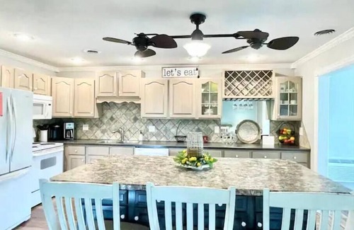 Bronston Condo | Cumberland Condo WB 36-3