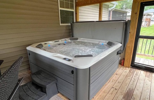 Monticello House | Cumberland Lake House W/Hot Tub