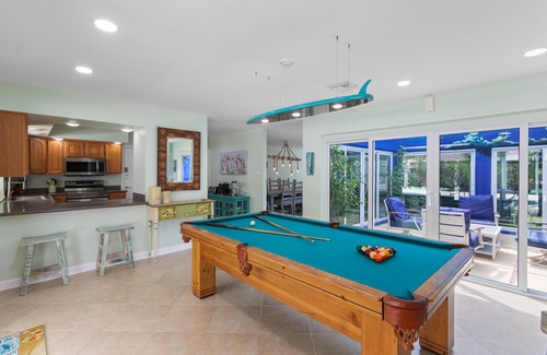 Fort Pierce House | 'Cup of Sea' Heated pool house! 5 min walk to the Beach.